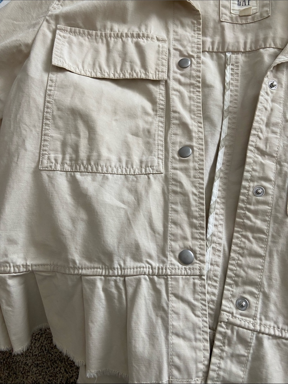 GAP Cream Button-Front Utility Jacket - Picture 3 of 5